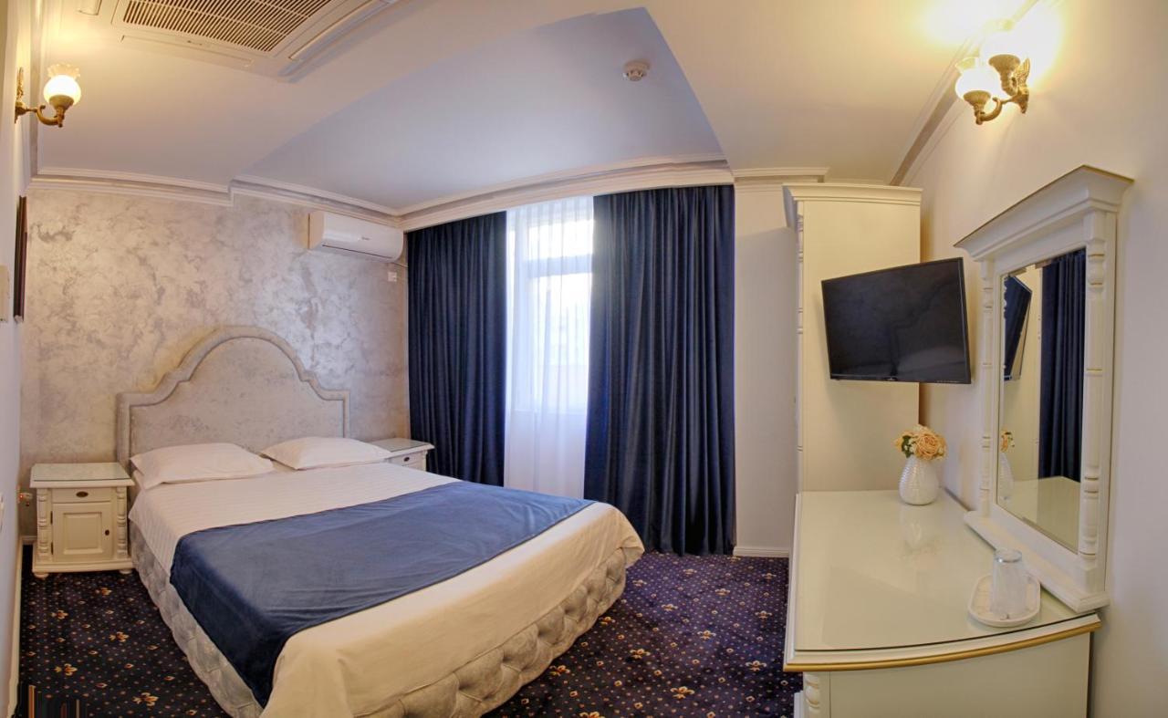 Hotel Central Слобозія Екстер'єр фото