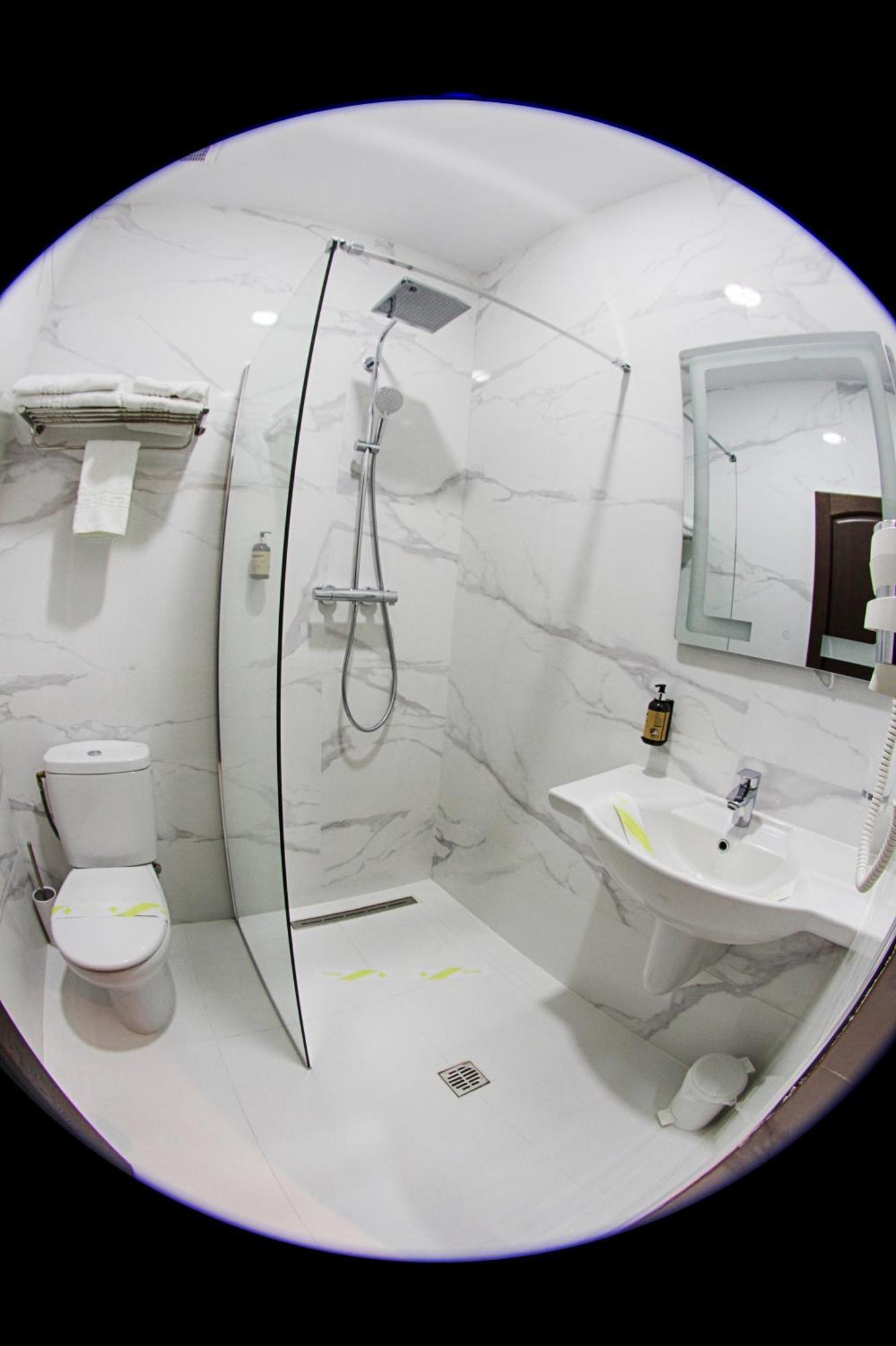 Hotel Central Слобозія Екстер'єр фото