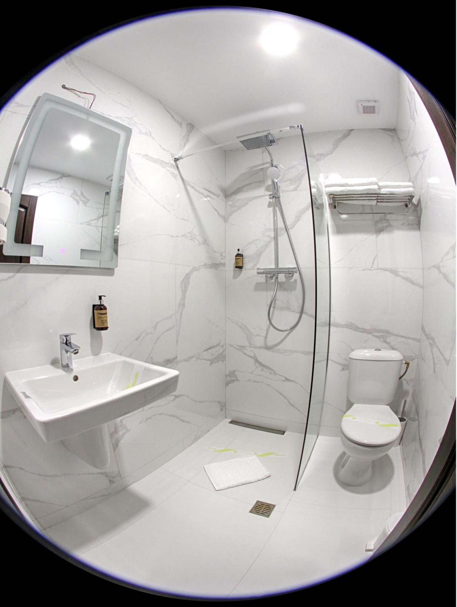Hotel Central Слобозія Екстер'єр фото