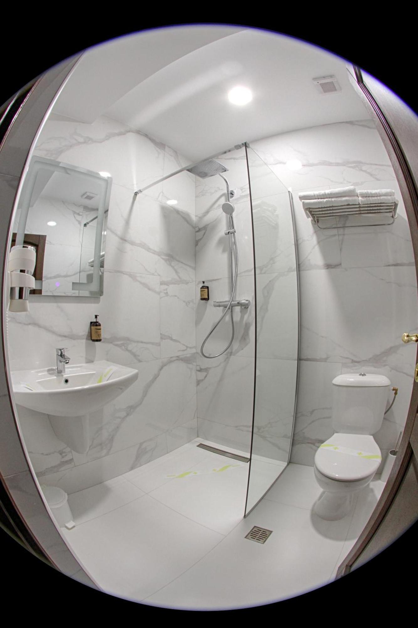 Hotel Central Слобозія Номер фото
